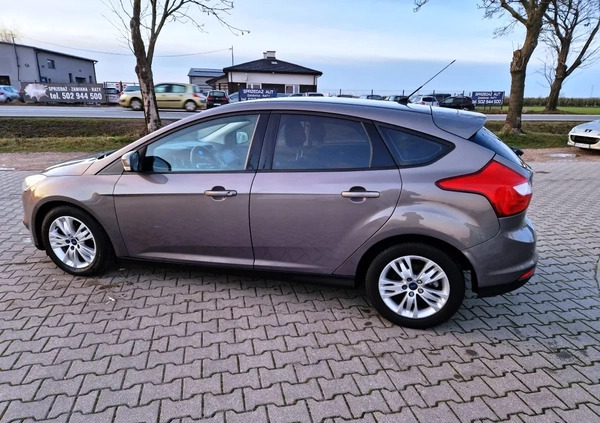 Ford Focus cena 25700 przebieg: 212000, rok produkcji 2012 z Buk małe 562